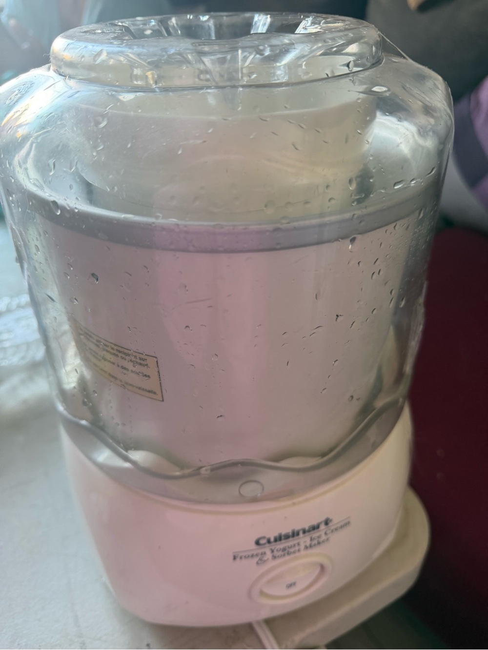 Cuisinart White Frozen Yogurt & Ice Cream Maker with Clear Lid